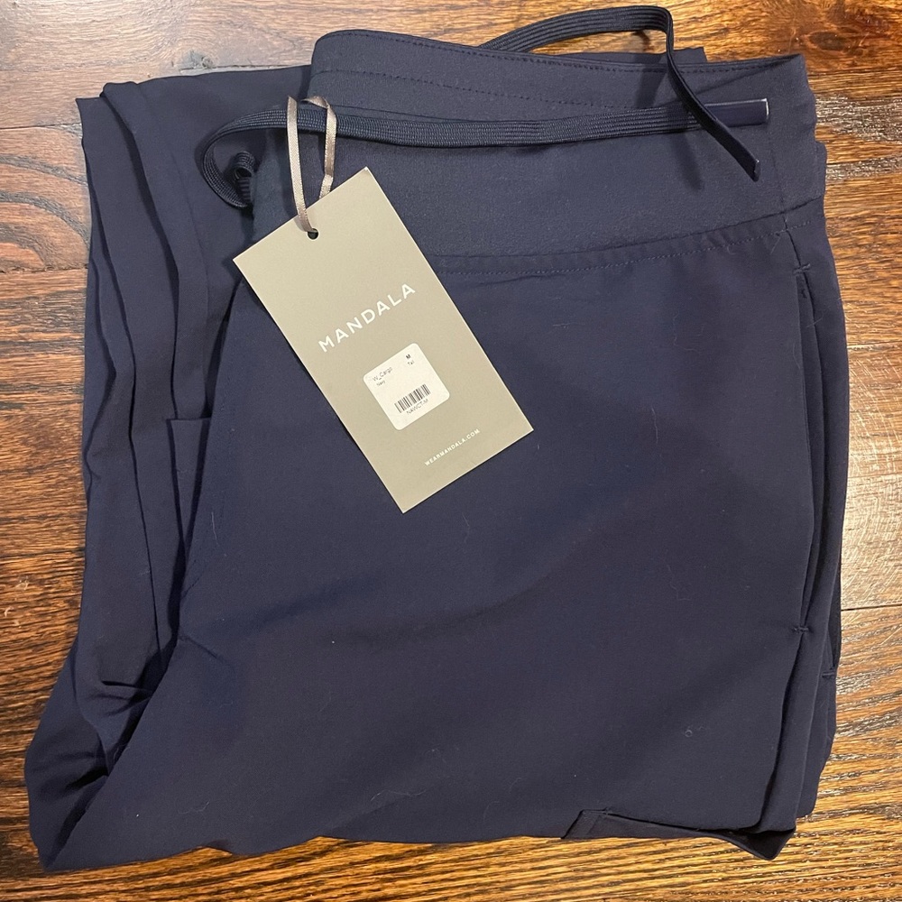 NWT | Mandala Scrubs | Cargo 9 Pocket | M Tall